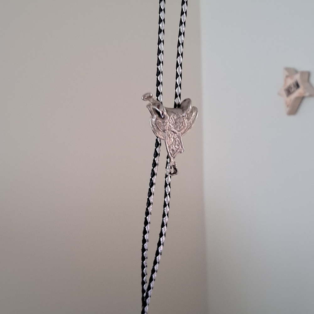 Western Bolo Tie